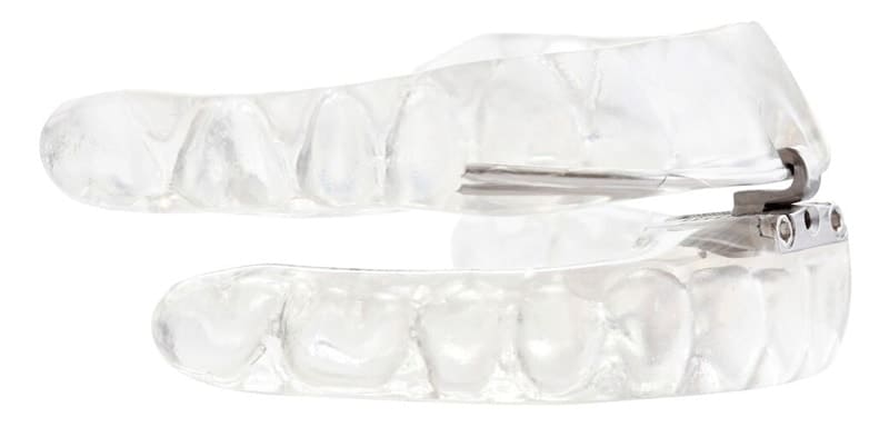 Oral appliance for sleep therapy